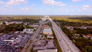 Miami 441 ve I95. Miami Florida 'daki hava aracı ana yolları.