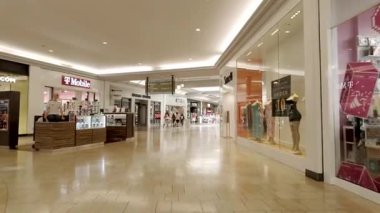 Coastland Center Alışveriş Merkezi Napoli Florida yürüyüş turu 4K
