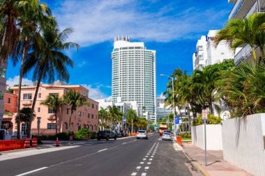 Miami Beach, FL, ABD - 19 Şubat 2025: Stok fotoğrafı Fontainebleau Hotel Miami Beach 2025