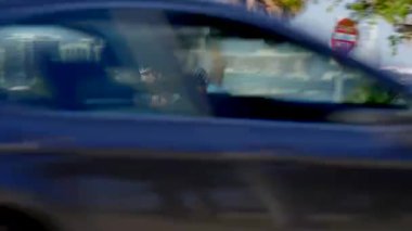 Key Biscayne Miami, FL, ABD - 16 Mart 2025: Miami Key Biscayne Kanyonu Aero Speedmax karbon motorlu adam