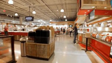 Davie, FL, ABD - 15 Nisan 2025: Whole Foods marketi Davie Florida