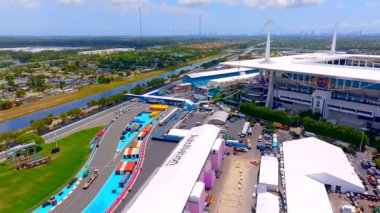 Miami, FL, ABD - 5 Mayıs 2025: Miami Grand Prix Formula 12025 Hard Rock Stadyumu 'nda hava turu
