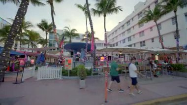 Clevelander Miami Plajı 8K sinema videosu