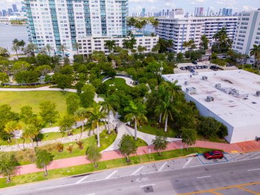 Miami Sahili Tepe Örtüsü Parkı 2025