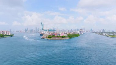 Miami Plajı, FL, ABD - 12 Temmuz 2025 Hava Limanı