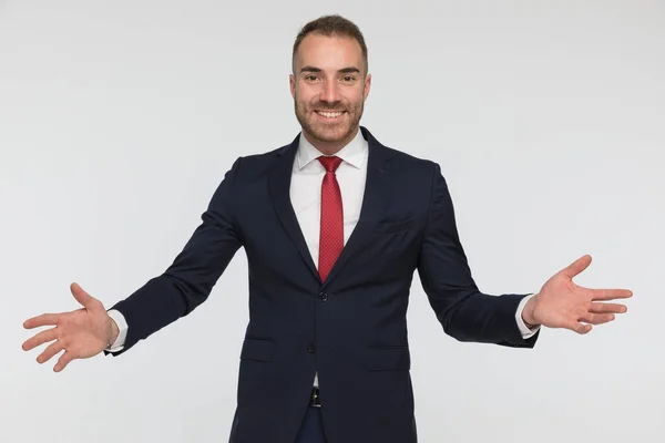 Enthusiastic Businessman Wearing Elegant Suit Opening Arms Smiling While Inviting — Stock Photo, Image