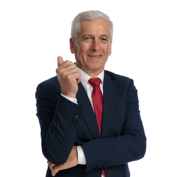 Happy Old Business Man Folding His Arms Giving Thumbs — Stockfoto