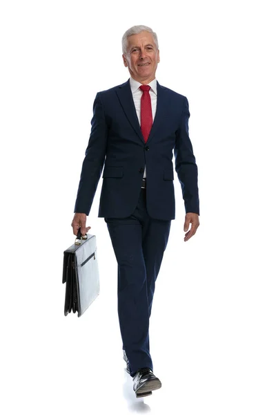 Full Body Picture Old Businessman Going Work Relaxed Briefcase Hand — Stockfoto