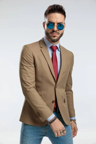 Portrait Young Businessman Holding One Hand Front Standing Wearing Sunglasses — Foto de Stock