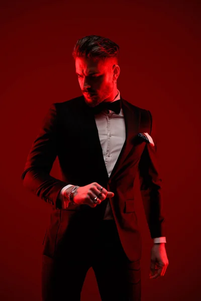 Sexy Bearded Man Black Tuxedo Looking Side Posing Red Lights — Stock Photo, Image