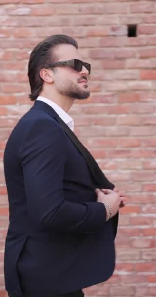 Side View Attractive Young Businessman Sunglasses Looking While Closing Suit — Stock Video