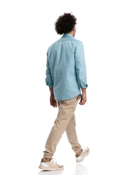 Back View Casual Man Long Curly Hair Blue Shirt Walking — Stock Photo, Image