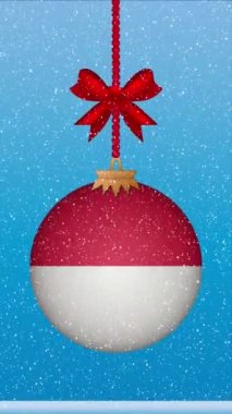 Endonezya bayrağıyla Noel balosuna kar yağıyor