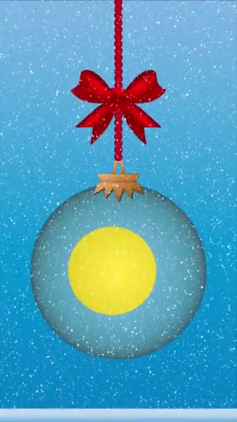 Χιόνι Που Πέφτει Χριστουγεννιάτικη Μπάλα Σημαία Του Παλάου — Αρχείο Βίντεο