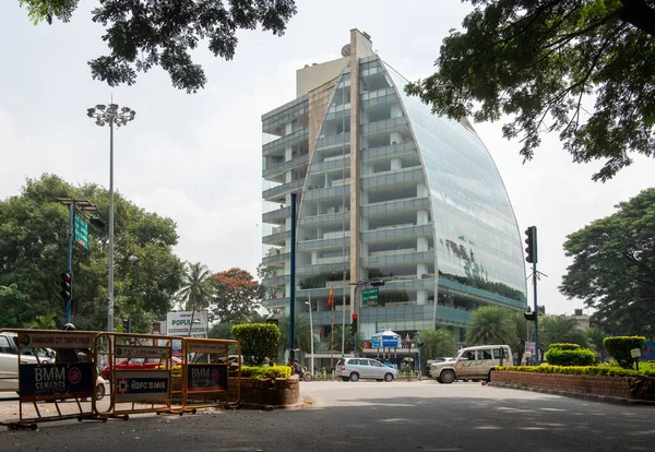 Bangalore Listopadu 2014 Vysoký Vzestup Indickém Hlavním Městě Bangalore Nebo — Stock fotografie