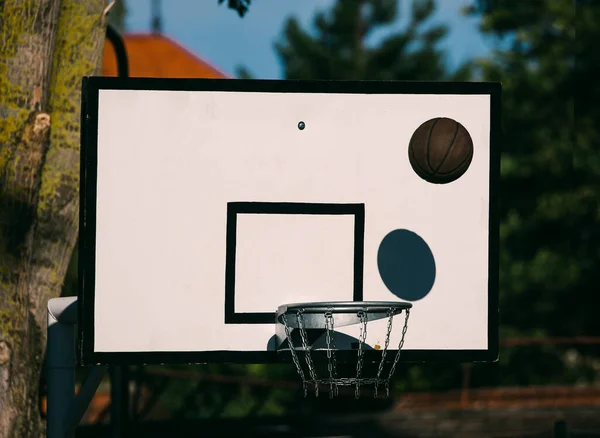Panneau Arrière Basket Avec Balle Volante — Photo