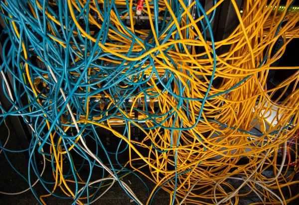 Bunte Verworrene Ethernet Computerdrähte — Stockfoto