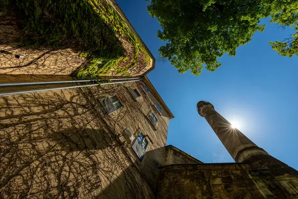 Macaristan 'ın Pekin kentindeki Jakovali Hassan camiinin ayrıntıları