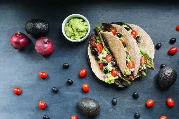 Déjeuner Dîner Sain Composé Une Enveloppe Tacos Vegan Végétarienne Carapace — Photo