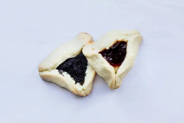 Два Традиційних Печива Заповнені Пастою Моху Макаронна Паста Сливовим Джемом Ліцензійні Стокові Фото