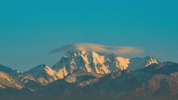 Aika Raukeaminen Valokuvaus Bogda Peak Tianshan Mountains — kuvapankkivideo