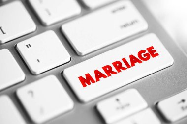 Evlilik - klavyede iki insanın kişisel bir ilişkide yasal veya resmi olarak ortak olarak tanınması, metin kavramı düğmesi