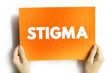 Stigma - belirli bir durum, kalite veya kişi ile ilişkili bir utanç işareti, kart üzerinde metin kavramı