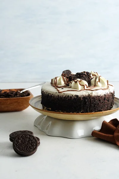 Front Chocolate Vanilla Cake Cookie Crumbs — Stock Photo, Image