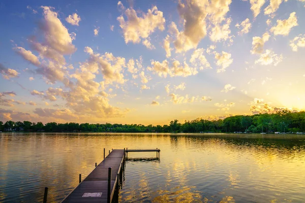 Coucher Soleil Spectaculaire Sur Wing Lake Dans Canton Bloomfield Dans — Photo