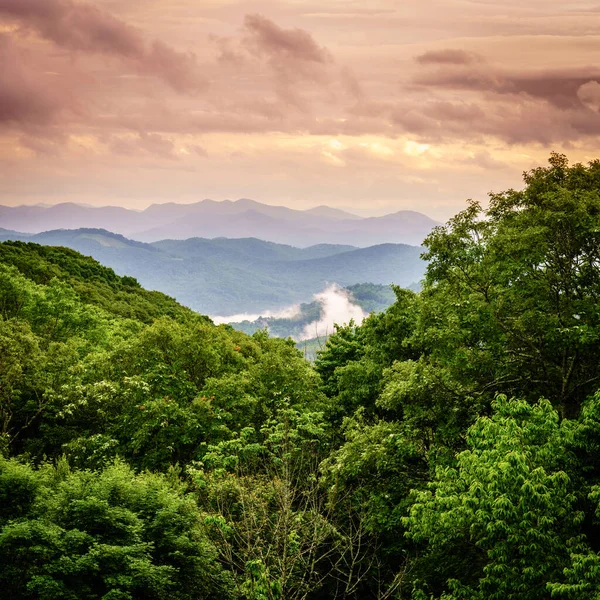 Blick Auf Die Smokie Mountains Vom Blue Ridge Parkway Der — Stockfoto
