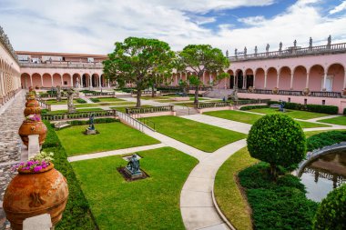 Sarasota, FL, 20 Aralık 2023: Sarasota, Florida 'daki John ve Mable Ringling Sanat Müzesi