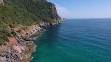 Hindi Alanya 'da güzel bir sahil. Yüksek kalite 4k görüntü
