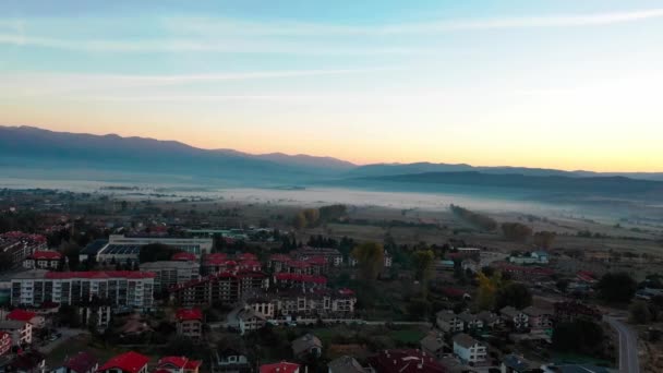 Vue Aérienne Matin Brumeux Montagnes Automne Avec Nuages Bansko Bulgaria — Video