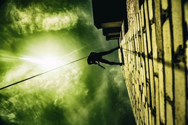 Silhouette Police Officer Tactical Gear Descending Height Rope Exercises Weapons — Foto de Stock