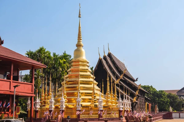 Wat Phan Tao Teakwood Hall Chiang Mai Thailand — Stockfoto