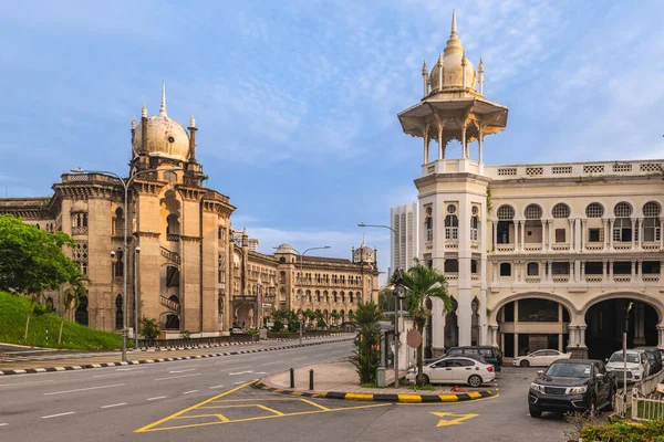 马来西亚吉隆坡火车站和行政大楼 — 图库照片