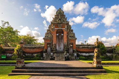 Pura Taman Ayun, Mengwi 'deki bir Bali tapınağı ve bahçesi Badung Regency, Bali, Endonezya.