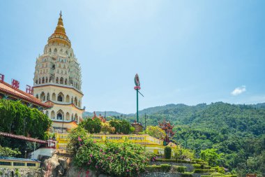 19 Ağustos 2018: Kek Lok Si Tapınağı, Air Itam, Penang, Malezya 'da bulunan bir Budist tapınağı. Ayrıca ülkenin en büyüğü konumundadır. İnşaat 1890 'da başladı ve 1905' te tamamlandı..