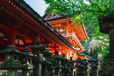 Kasuga Taisha, Nara, Kansai, Japonya 'da bin fenerli bir tapınak.