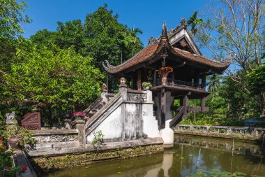 Hanoi, Vietnam 'da Dien Huu Pagoda olarak bilinen bir Pillar Pagoda.