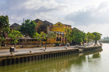 Hoi 'nin nehir kıyısının manzarası Vietnam' da eski bir kasaba, bir unesco miras alanı