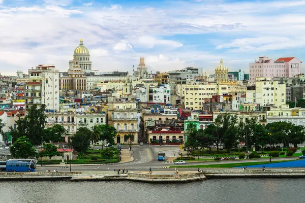 Panorama Hawany Lub Habany Stolicy Największego Miasta Kuby — Zdjęcie stockowe