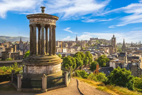 Dugald Monument Calton Hill Edinburgh Schotland Verenigd Koninkrijk — Stockfoto