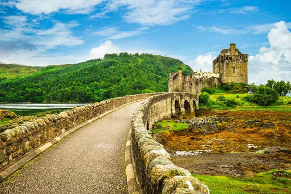 Castelul Eilean Donan Din Vestul Scoției Marea Britanie — Fotografie, imagine de stoc