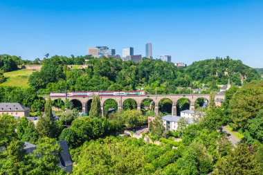 Passerelle, diğer adıyla Lüksemburg Viyadük, Lüksemburg 'un güneyindeki bir viyadük..