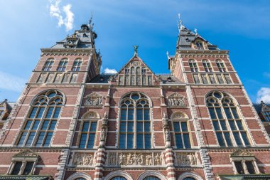 Amsterdam 'da bulunan ve Hollanda sanat ve tarihine adanmış Hollanda Ulusal Müzesi.