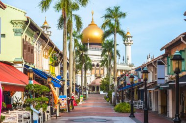 Singapur 'un Kampong Glam mahallesinde, Mescid Sultan ile Arap caddesinin sokak manzarası