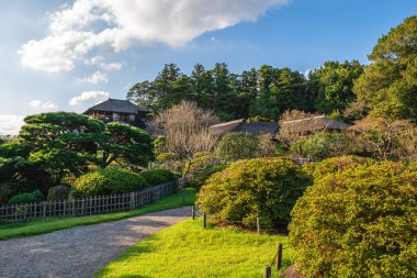 Kairakuen Park 'taki Kobuntei, Japonya' nın üç büyük bahçesinden biri.