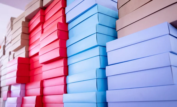 Montones Cajas Cartón Color Tienda Regalos — Foto de Stock
