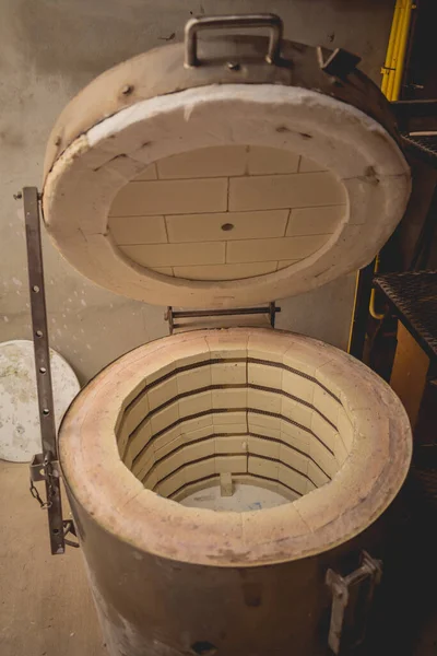 Muffle Furnace Firing Ceramics Pottery Workshop — Stock Photo, Image